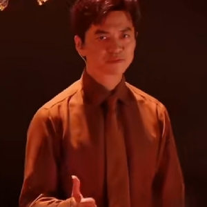 凌晨两点的八月照相馆